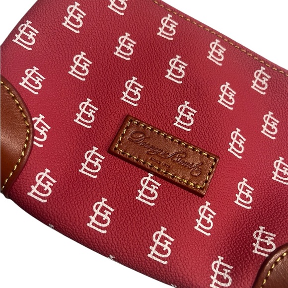 EUC Dooney & Bourke STL Cardinals Zip Clutch Like New - Picture 2 of 6